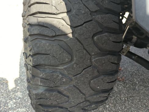 Used 2022 Jeep Wrangler Unlimited Rubicon w/ Xtreme Recon 35" Tire Package AWD/4WD image 49