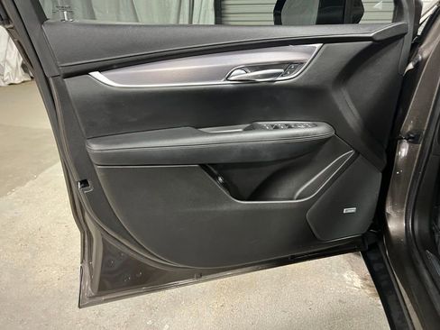 Used 2020 Cadillac XT5 Luxury image 26