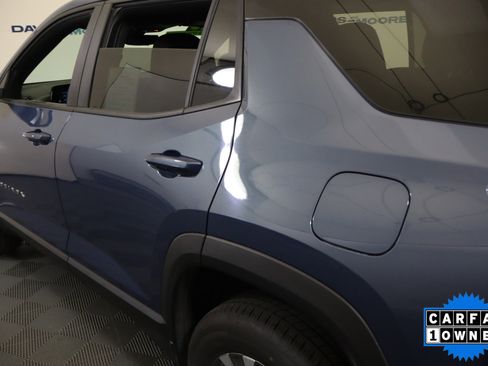 Used 2025 Chevrolet Equinox LT w/ Convenience Package II image 12