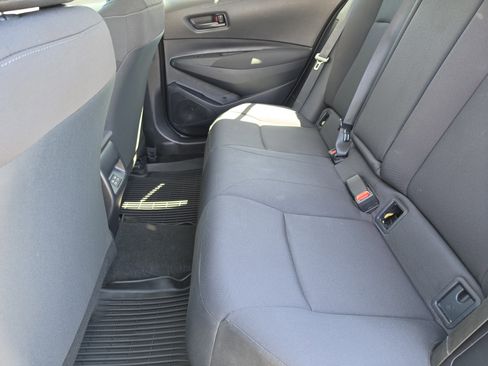 Certified 2025 Toyota Corolla LE FWD image 10