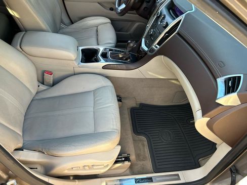Used 2011 Cadillac SRX Luxury FWD image 57