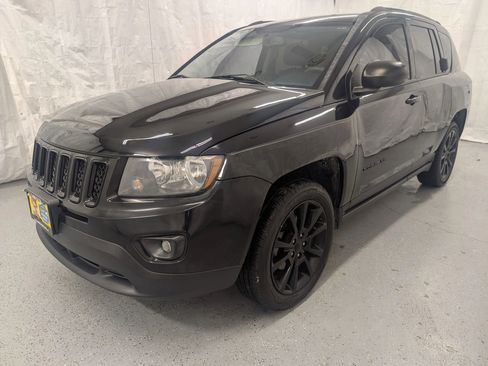 Used 2015 Jeep Compass Sport w/ Power Value Group image 1