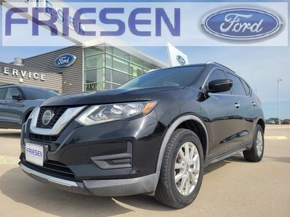 Used 2019 Nissan Rogue SV