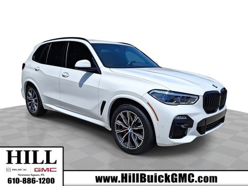Used 2021 BMW X5 xDrive40i w/ M Sport Package AWD/4WD image 1