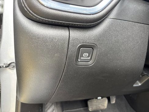 Used 2023 GMC Sierra 2500 Denali image 31