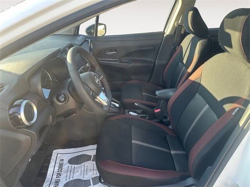 New 2025 Nissan Versa SR w/ Trunk Package image 9