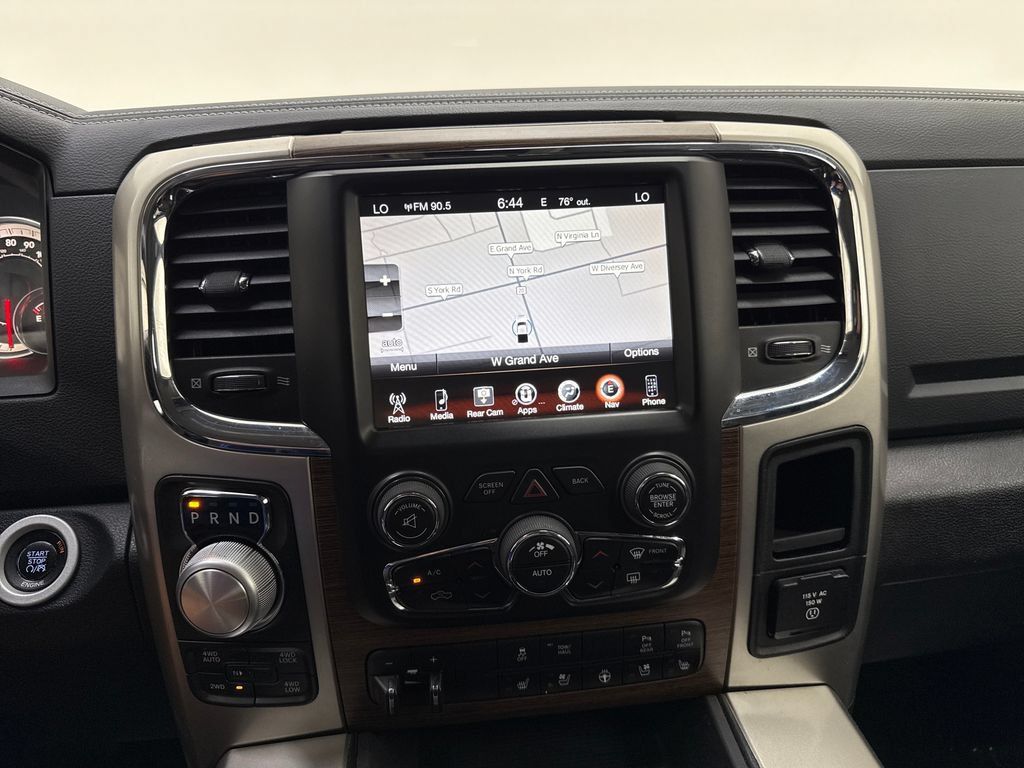 Used 2016 RAM 1500 Laramie w/ Convenience Group AWD/4WD image 19