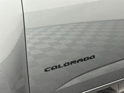 Used 2021 Chevrolet Colorado Z71 w/ Safety Package image 10