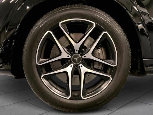 Used 2025 Mercedes-Benz GLE 53 AMG AMG GLE 53 image 11