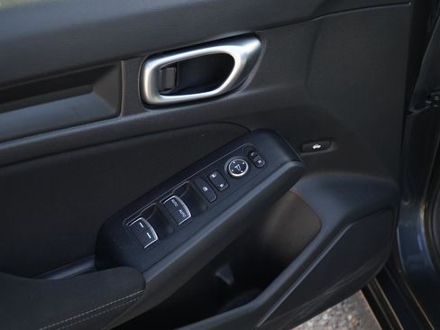 Used 2024 Honda Civic Sport image 14