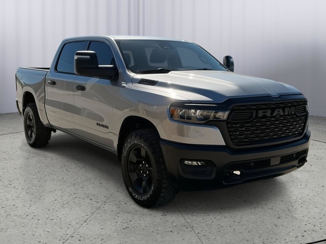Used 2025 RAM 1500 Warlock AWD/4WD image 7