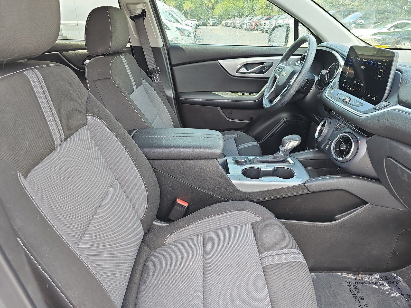 Used 2023 Chevrolet Blazer LT FWD image 10
