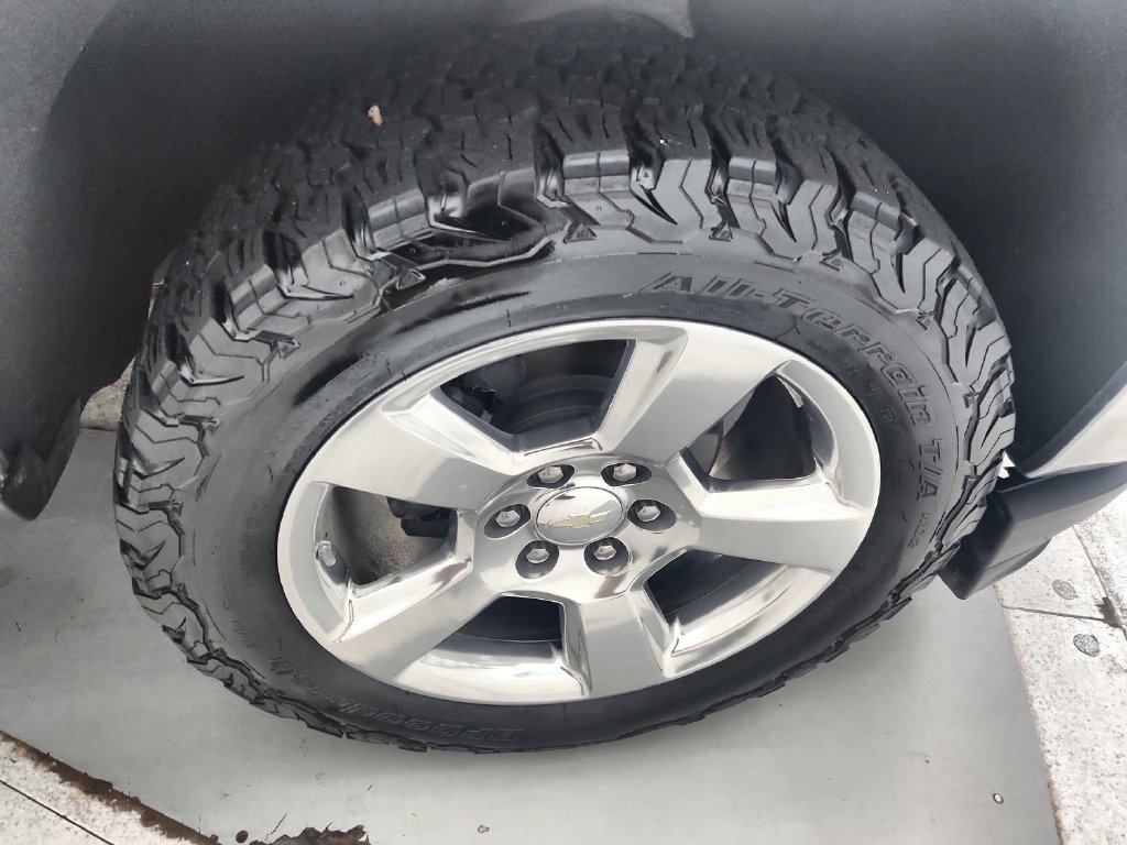 Used 2018 Chevrolet Silverado 1500 LT w/ All Star Edition AWD/4WD image 33