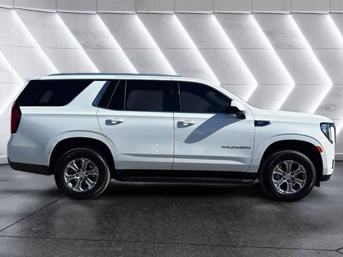 Used 2024 GMC Yukon SLE w/ Gmc Pro Safety Plus Package image 8
