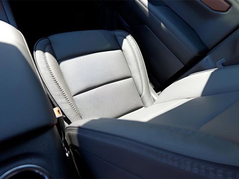 New 2026 GMC Yukon Denali w/ Sun & Power Step Package image 23