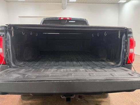 Used 2018 GMC Sierra 1500 SLE image 27