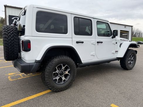 Used 2019 Jeep Wrangler Unlimited Rubicon w/ Dual Top Group AWD/4WD image 5