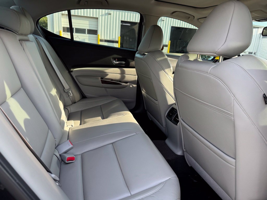 Used 2015 Acura TLX V6 FWD image 29
