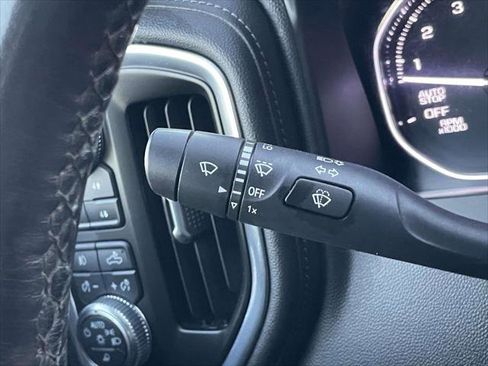 Used 2021 GMC Sierra 1500 Elevation w/ Preferred Package image 19