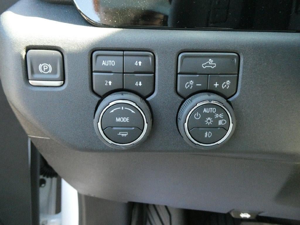 New 2026 Chevrolet Silverado 1500 RST AWD/4WD image 24