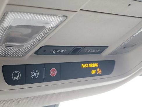 Certified 2020 GMC Acadia Denali AWD/4WD image 32