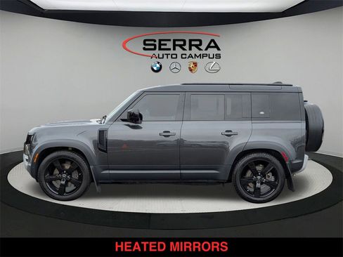 Used 2023 Land Rover Defender 110 SE image 6