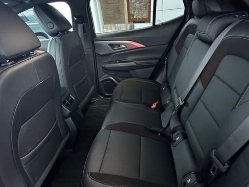 Certified 2024 Chevrolet Equinox EV RS image 24