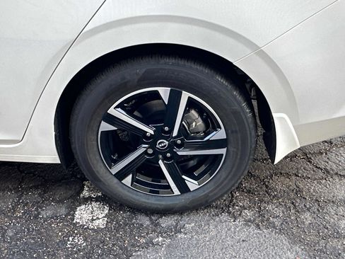 New 2025 Nissan Sentra SV w/ All-Weather Package image 7