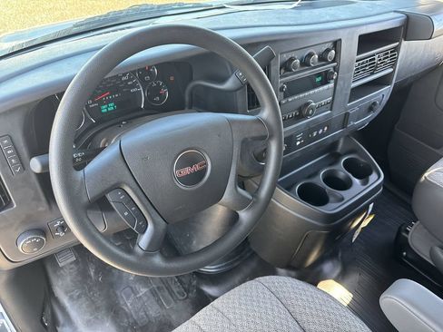New 2025 GMC Savana 2500 Extended w/ Driver Convenience Package RWD image 10