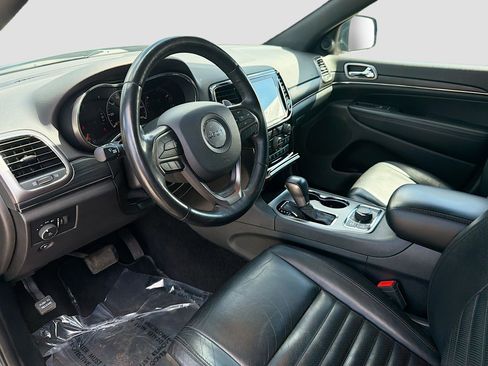Used 2019 Jeep Grand Cherokee Limited X image 27