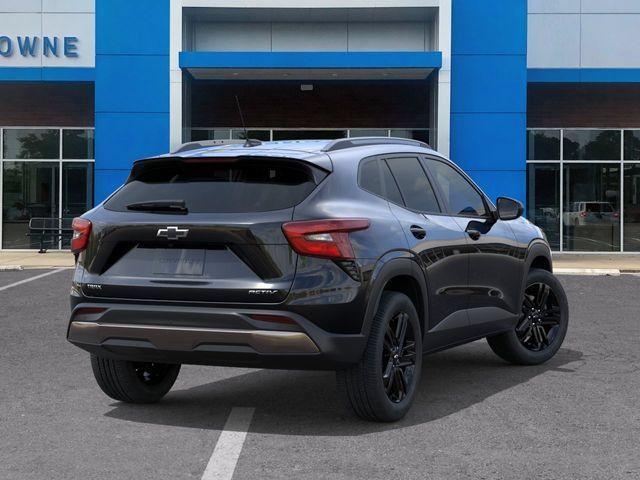 New 2026 Chevrolet Trax ACTIV w/ Sunroof Package FWD image 4
