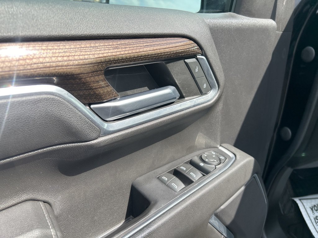 Used 2022 Chevrolet Silverado 1500 LT AWD/4WD image 13