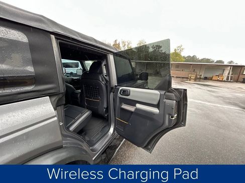 Used 2022 Ford Bronco Badlands image 20