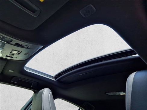 Used 2024 Lexus UX 250h F Sport FWD image 15