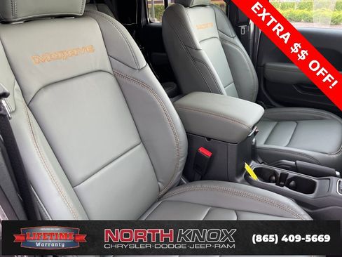 New 2026 Jeep Gladiator Mojave image 27