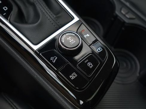 Used 2023 Kia Sportage SX AWD/4WD image 28