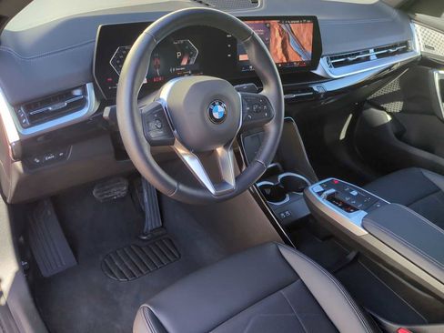 New 2025 BMW X2 xDrive28i w/ Convenience Package image 10