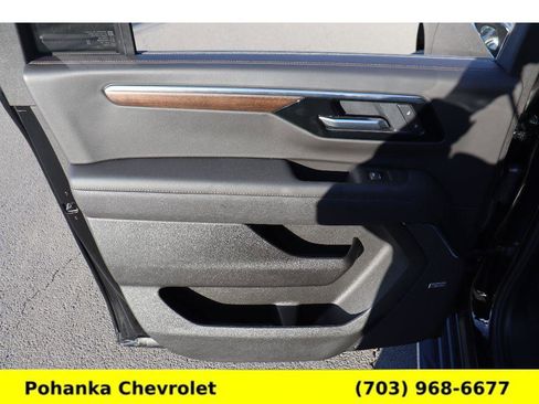 New 2026 Chevrolet Suburban High Country image 25