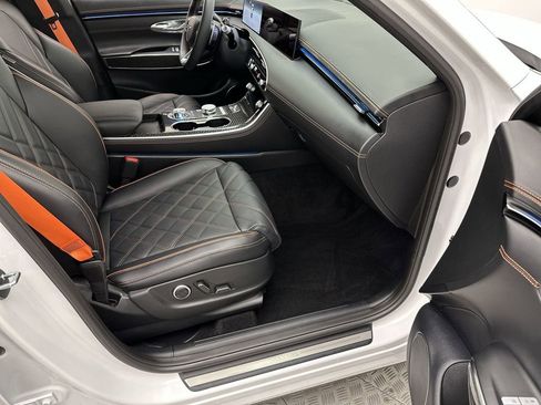 Certified 2026 Genesis GV70 3.5T Sport Prestige image 25