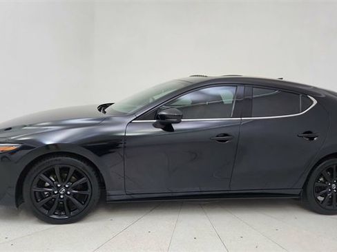 Used 2021 MAZDA MAZDA3 s image 3