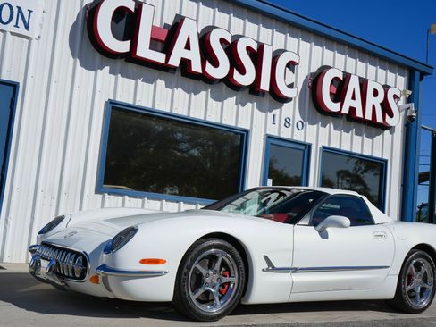 Used 2003 Chevrolet Corvette Convertible w/ Preferred Equipment Group1 image 2