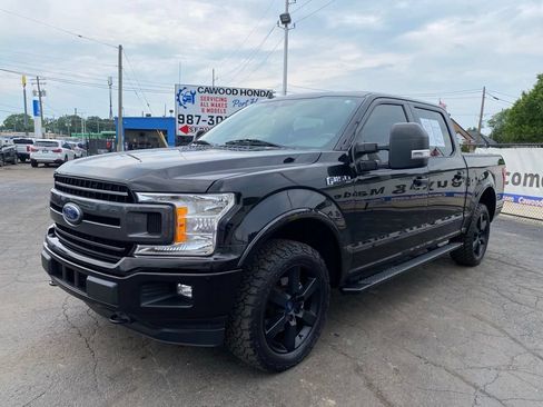 Used 2019 Ford F150 XLT w/ Equipment Group 302A Luxury AWD/4WD image 9
