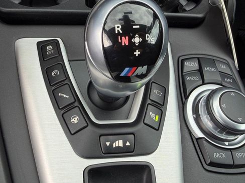 Used 2013 BMW M5 image 18