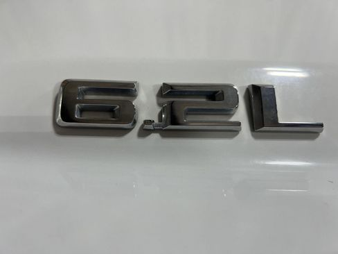 Used 2023 Chevrolet Silverado 1500 RST AWD/4WD image 9