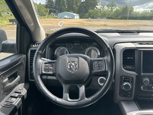 Used 2022 RAM 1500 Express w/ Wheel & Sound Group AWD/4WD image 11