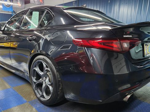 Used 2017 Alfa Romeo Giulia Ti w/ TI Performance Package image 4