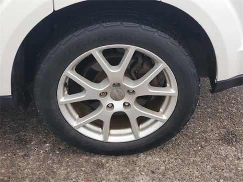 Used 2014 Dodge Journey Limited w/ Driver Convenience Group image 7