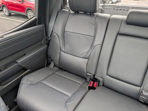 Used 2024 Toyota Tundra Platinum AWD/4WD image 11