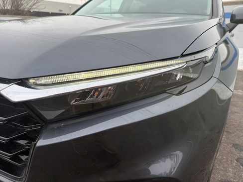 Certified 2024 Honda CR-V EX image 9