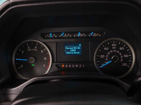 Used 2015 Ford F150 XLT image 15